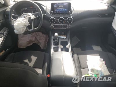 Zdjęcie 8 z 14 samochodu: 2022 NISSAN SENTRA SV VIN:3N1AB8CVXNY296939 - miniatura