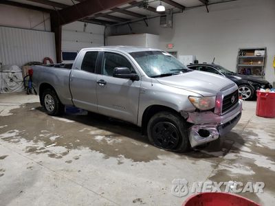 Czwarte zdjęcie samochodu z boku: 2008 TOYOTA TUNDRA DOUBLE CAB VIN:5TBBT541X8S460865 - miniatura