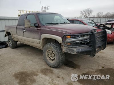 Czwarte zdjęcie samochodu z boku: 2000 CHEVROLET SILVERADO K2500 VIN:1GCGK29U6YE258757 - miniatura