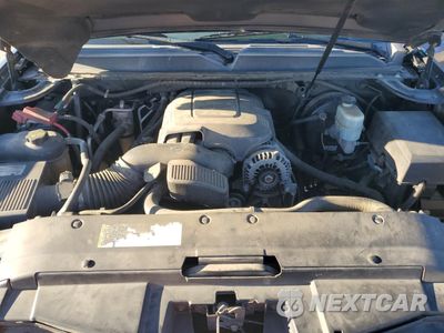 Zdjęcie 13 z 15 samochodu: 2011 CHEVROLET SUBURBAN C1500 LT VIN:1GNSCJE0XBR101129 - miniatura