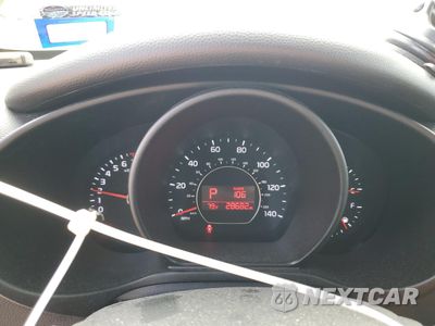 Zdjęcie 9 z 15 samochodu: 2018 KIA SOUL VIN:KNDJN2A22J7901509 - miniatura