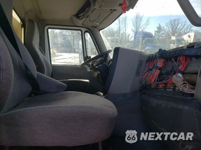 Piąte zdjęcie samochodu w środku: 2016 INTERNATIONAL PROSTAR VIN:3HCDJAPR5GL454897 - miniatura