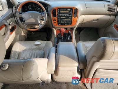 Zdjęcie 8 z 15 samochodu: 2000 LEXUS LX 470 VIN:JT6HT00W5Y0109104 - miniatura