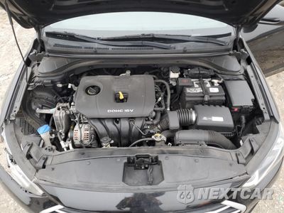 Zdjęcie 12 z 15 samochodu: 2017 HYUNDAI ELANTRA SE VIN:5NPD84LF1HH041074 - miniatura