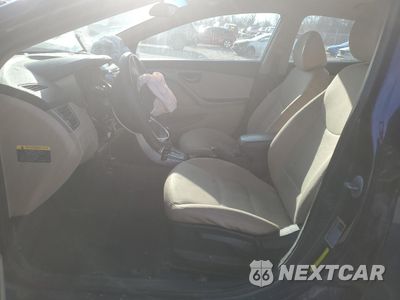 Zdjęcie 7 z 15 samochodu: 2013 HYUNDAI ELANTRA GLS VIN:5NPDH4AE5DH409356 - miniatura