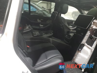 Zdjęcie 10 z 12 samochodu: 2023 MERCEDES-BENZ GLS MERCEDES-MAYBACH GLS600 4M VIN:4JGFF8HB5PA896194 - miniatura