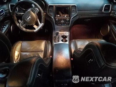 Zdjęcie 8 z 13 samochodu: 2017 JEEP GRAND CHEROKEE SRT-8 VIN:1C4RJFDJ1HC818924 - miniatura