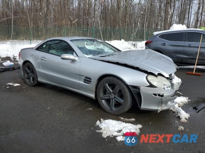 Czwarte zdjęcie samochodu z boku: 2005 MERCEDES-BENZ SL 500 VIN:WDBSK75F65F088631 - miniatura