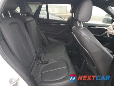 Zdjęcie 21 z 26 samochodu: 2018 BMW X1 XDRIVE28I VIN:WBXHT3C36J3H31149 - miniatura