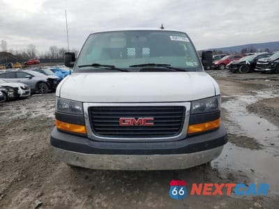 Piąte zdjęcie samochodu w środku: 2021 GMC SAVANA G2500 VIN:1GTW7AFP6M1300318 - miniatura