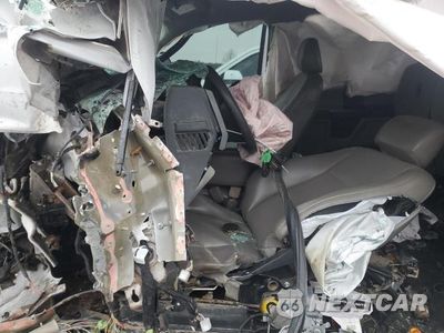 Zdjęcie 7 z 11 samochodu: 2019 FORD F350 SUPER DUTY VIN:1FD8W3HT8KEF22295 - miniatura