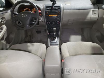 Zdjęcie 8 z 12 samochodu: 2009 TOYOTA COROLLA BASE VIN:1NXBU40E29Z122831 - miniatura