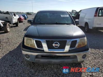 Piąte zdjęcie samochodu w środku: 2010 NISS FRONTIER CREW CAB SE VIN:1N6AD0EV8AC424987 - miniatura