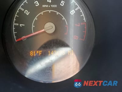 Zdjęcie 9 z 12 samochodu: 2008 SATURN SKY VIN:1G8MB35B88Y105741 - miniatura