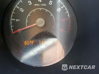 Zdjęcie 9 z 12 samochodu: 2008 SATURN SKY VIN:1G8MB35B88Y105741 - miniatura
