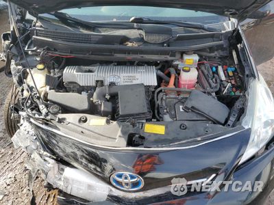 Zdjęcie 11 z 12 samochodu: 2014 TOYOTA PRIUS V VIN:JTDZN3EU1E3305860 - miniatura