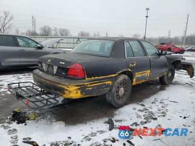 Trzecie zdjęcie samochodu z tyłu: 2009 FORD CROWN VICTORIA POLICE INTERCEPTOR VIN:2FAHP71V09X109998 - miniatura