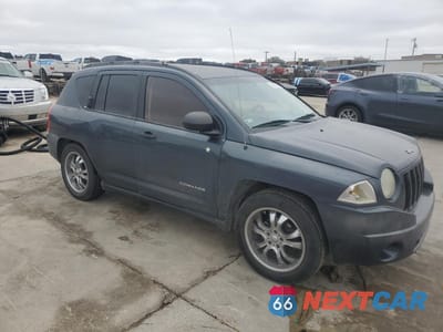 Czwarte zdjęcie samochodu z boku: 2007 JEEP COMPASS VIN:1J8FT47W37D1DB132 - miniatura