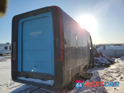 Trzecie zdjęcie samochodu z tyłu: 2023 RIVIAN EDV 700 VIN:7FCEHEB73PN009787 - miniatura