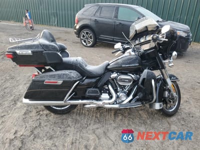 2017 HARLEY-DAVIDSON FLHTK ULTRA LIMITED 1HD1KED18HB672448 - główne zdjęcie licytacji z USA - miniatura