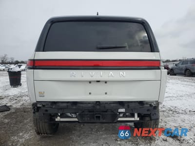 Zdjęcie 6 z 15 samochodu: 2023 RIVIAN R1S ADVENTURE VIN:7PDSGABA1PN017282 - miniatura