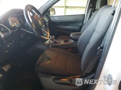 Zdjęcie 7 z 15 samochodu: 2020 JEEP GRAND CHEROKEE LAREDO VIN:1C4RJFAG8LC322259 - miniatura