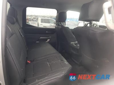 Zdjęcie 10 z 12 samochodu: 2024 TOYOTA TUNDRA VIN:5TFLA5DB9RX163673 - miniatura