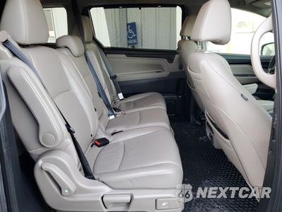 Zdjęcie 11 z 16 samochodu: 2018 HONDA ODYSSEY ELITE VIN:5FNRL6H96JB071064 - miniatura