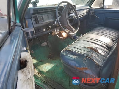 Zdjęcie 8 z 14 samochodu: 1986 FORD F150 VIN:1FTEF15Y4GNB21667 - miniatura