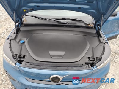 Zdjęcie 13 z 14 samochodu: 2024 VOLVO XC40 RECHARGE PLUS VIN:YV4EH3HL3R2303674 - miniatura