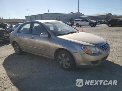 Czwarte zdjęcie samochodu z boku: 2008 KIA SPECTRA EX VIN:KNAFE122285583036 - miniatura