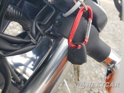 Zdjęcie 8 z 10 samochodu: 2019 HONDA VT1300 CX VIN:JH2SC612XKK400634 - miniatura