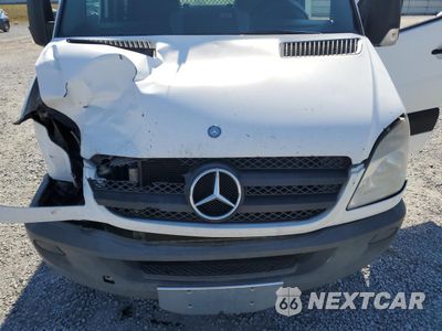 Zdjęcie 14 z 15 samochodu: 2013 MERCEDES-BENZ SPRINTER 2500 VIN:WD3PE8CCXD5726312 - miniatura
