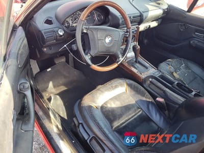 Zdjęcie 8 z 12 samochodu: 1998 BMW Z3 1.9 VIN:4USCH7335WLD16745 - miniatura