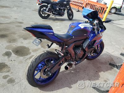 2024 YAMAHA YZFR7 JYARM38Y8RA002430 - główne zdjęcie licytacji z USA - miniatura