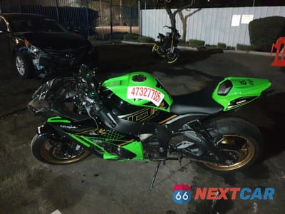 Trzecie zdjęcie samochodu z tyłu: 2020 KAWASAKI ZX1002 VIN:JKBZXVF12LA003244 - miniatura