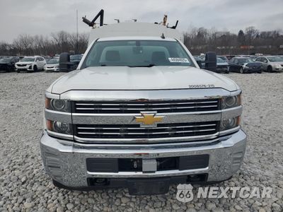 Piąte zdjęcie samochodu w środku: 2015 CHEVROLET SILVERADO C3500 VIN:1GB3CYCG4FZ512574 - miniatura