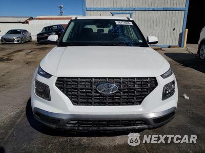 Piąte zdjęcie samochodu w środku: 2024 HYUNDAI VENUE SE VIN:KMHRB8A32RU279798 - miniatura
