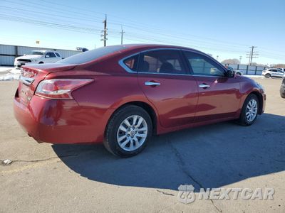 Trzecie zdjęcie samochodu z tyłu: 2013 NISSAN ALTIMA 2.5 VIN:1N4AL3AP6DN555249 - miniatura
