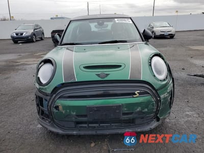 Piąte zdjęcie samochodu w środku: 2023 MINI COOPER SE VIN:WMW13DJ02P2T05559 - miniatura