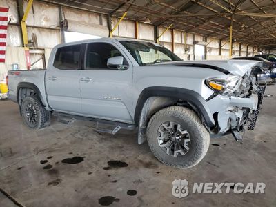 Czwarte zdjęcie samochodu z boku: 2019 TOYOTA TACOMA DOUBLE CAB VIN:3TMCZ5AN8KM271480 - miniatura