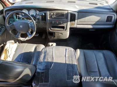 Zdjęcie 8 z 14 samochodu: 2005 DODGE RAM 1500 ST VIN:1D7HU18D55S217453 - miniatura