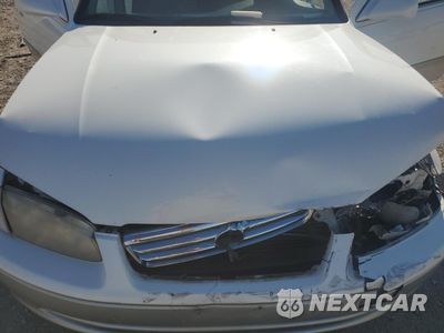Zdjęcie 13 z 14 samochodu: 2001 TOYOTA CAMRY CE VIN:JT2BG22K610570125 - miniatura