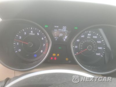 Zdjęcie 9 z 13 samochodu: 2013 HYUNDAI ELANTRA GLS VIN:5NPDH4AE2DH454769 - miniatura