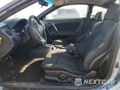 Zdjęcie 7 z 12 samochodu: 2007 HYUNDAI TIBURON GS VIN:KMHHM66D77U259524 - miniatura