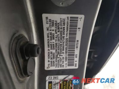 Zdjęcie 12 z 12 samochodu: 2006 HONDA CIVIC LX VIN:1HGFA165X6L052020 - miniatura