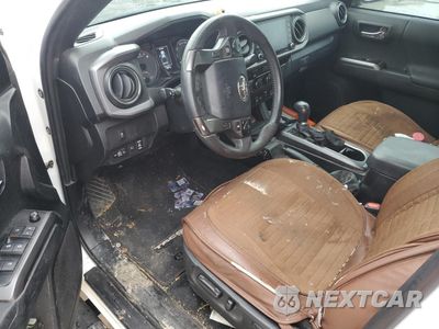 Zdjęcie 8 z 13 samochodu: 2023 TOYOTA TACOMA DOUBLE CAB VIN:3TYCZ5AN6PT161149 - miniatura