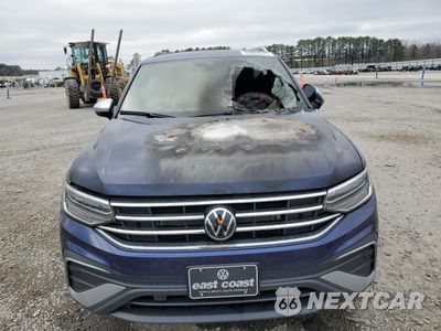Piąte zdjęcie samochodu w środku: 2024 VOLKSWAGEN TIGUAN SE VIN:3VVMB7AX8RM201690 - miniatura