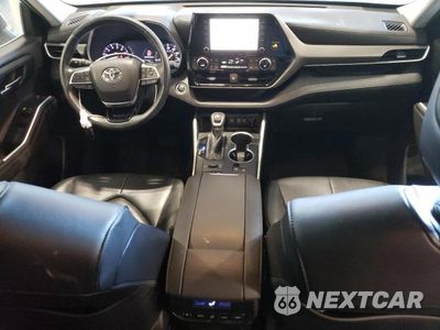 Zdjęcie 8 z 13 samochodu: 2020 TOYOTA HIGHLANDER XLE VIN:5TDGZRBH4LS019180 - miniatura