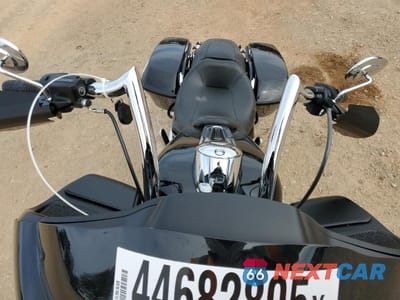 Piąte zdjęcie samochodu w środku: 2021 HARLEY-DAVIDSON FLTRX VIN:1HD1KHC17MB618460 - miniatura